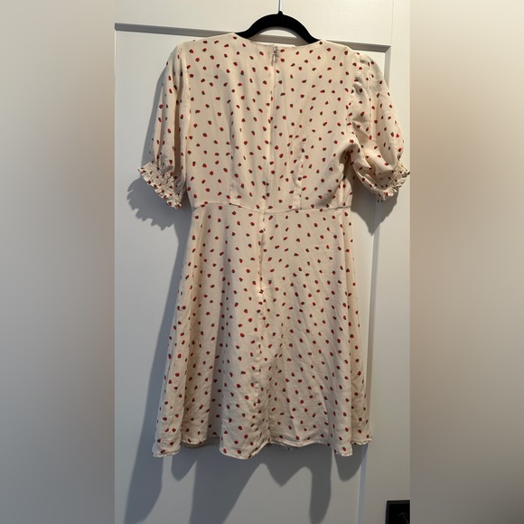MADEWELL STRAWBERRY 🍓 DRESS - Picture 3 of 7